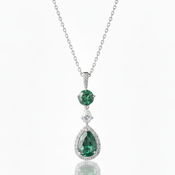 Tri pearl pendant necklace in green